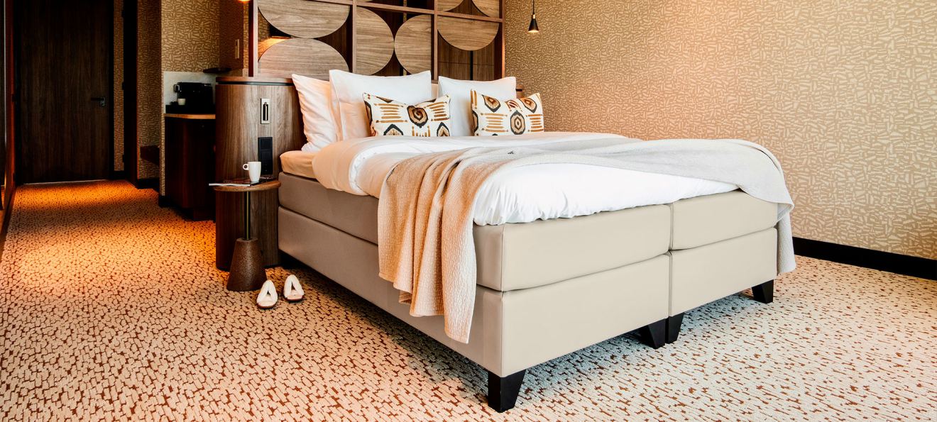 Hotelboxspring met Topper Comfort 160 x 200 cm