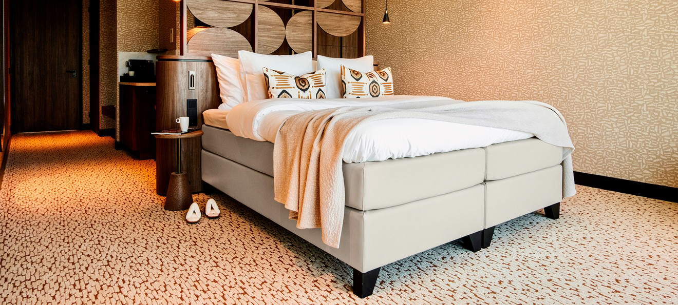 Hotelboxspring met Topper Comfort 160 x 200 cm
