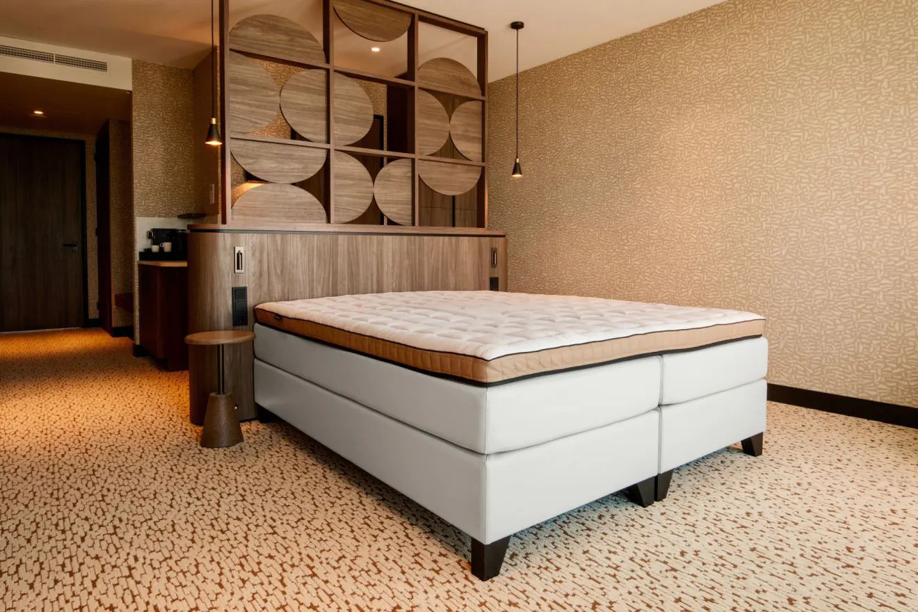 Hotelboxspring met Topper Luxury