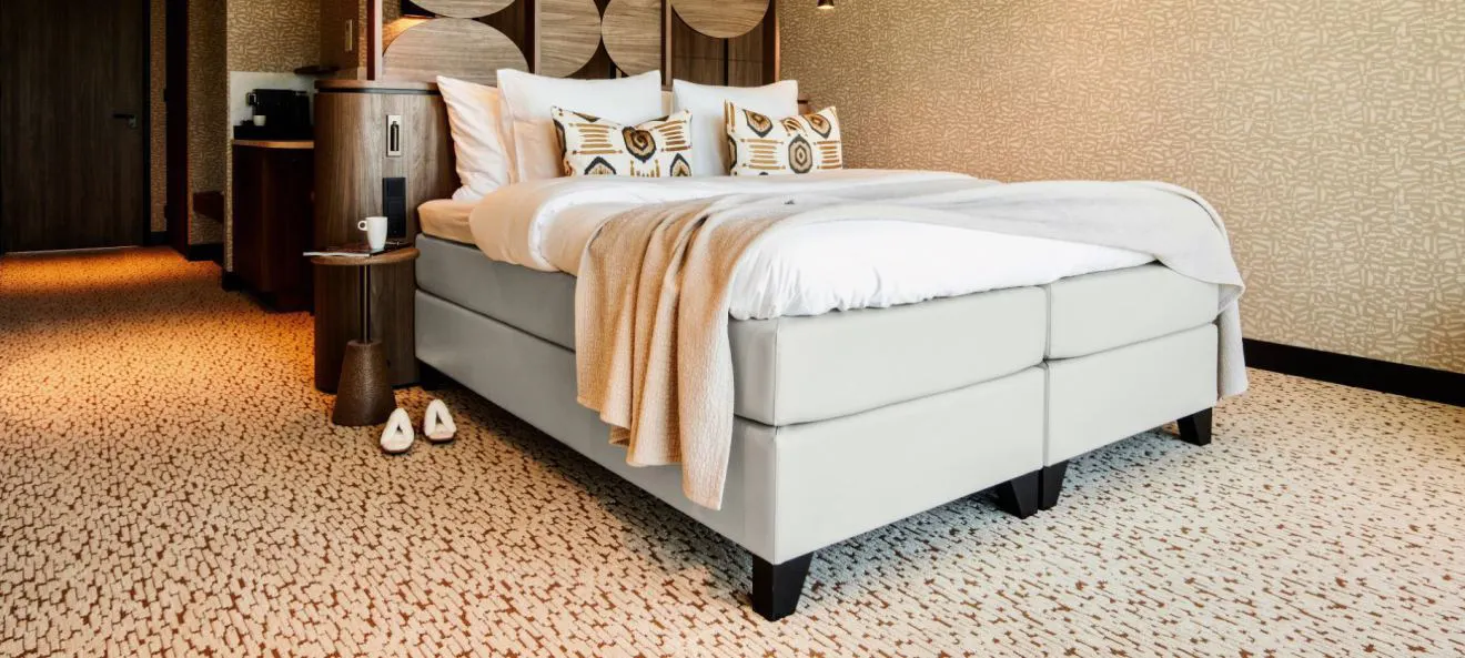 Hotelboxspring met Topper Luxury