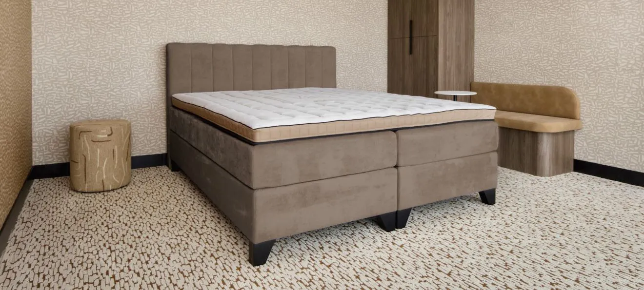 Hotelboxspring Suite met Topper Luxury