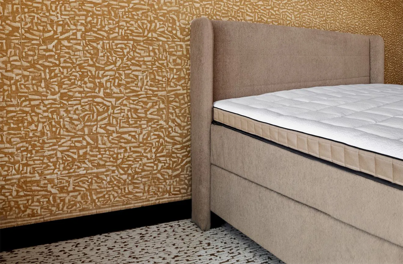 Hotelboxspring Grand Suite met Topper Luxury