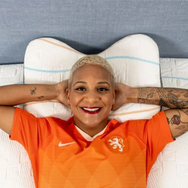 Ook Oranje slaapt op M line