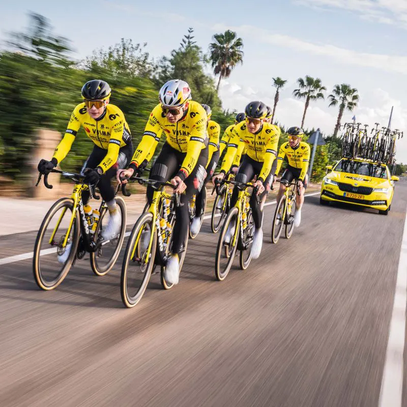 Teamwork makes the dream work 